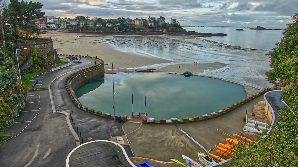 Dinard, station balnéaire de caractère en Bretagne