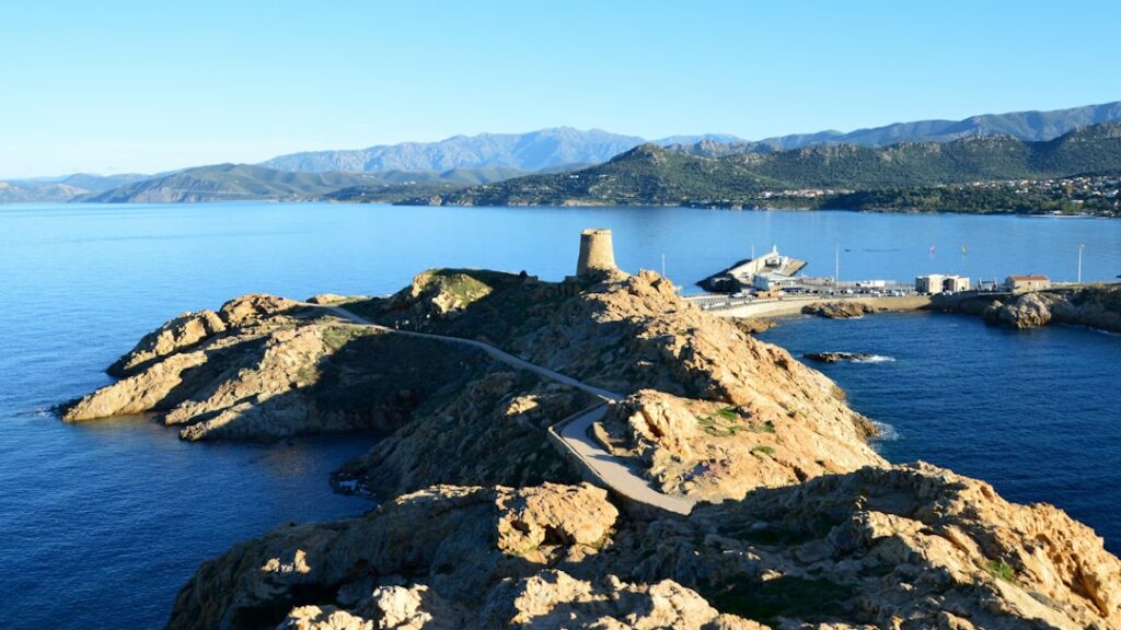L&rsquo;Île-Rousse, la station balnéaire corse aux accents italiens