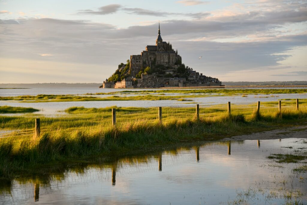 Mont-Saint-Michel : entre terre et mer