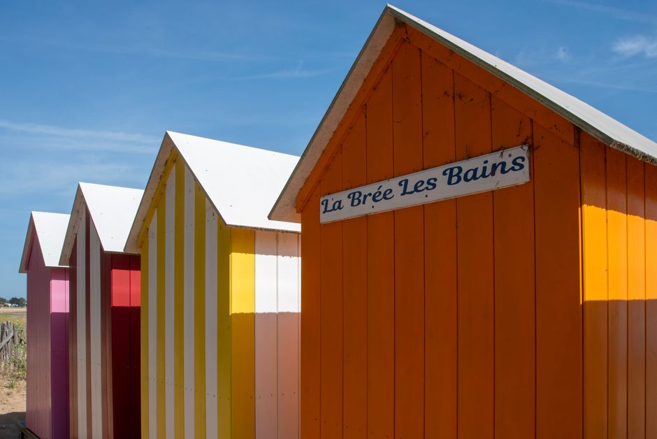 Le maillot de bain français en 2026 : ce qu&rsquo;on met vraiment