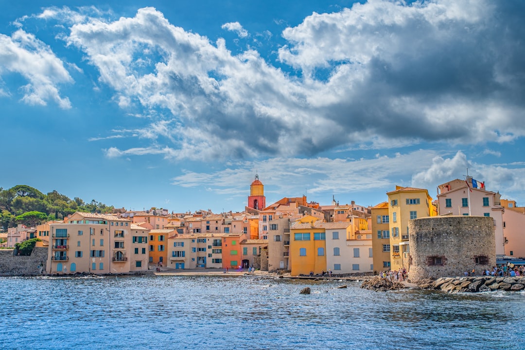 Saint-Tropez en novembre : quand la ville respire enfin