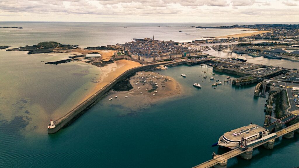 Saint-Malo, la cité corsaire face à l&rsquo;océan