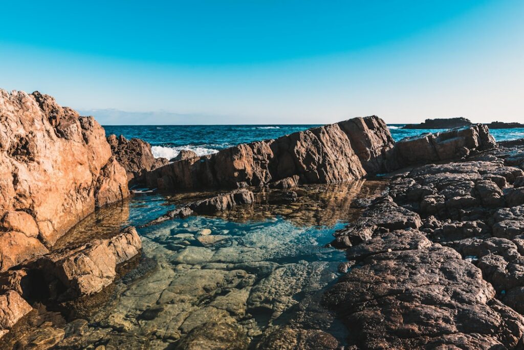Trégastel, entre granit rose et criques bretonnes