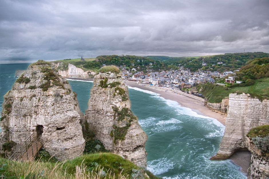 Étretat inversée : trouver la solitude en décalant l&rsquo;heure