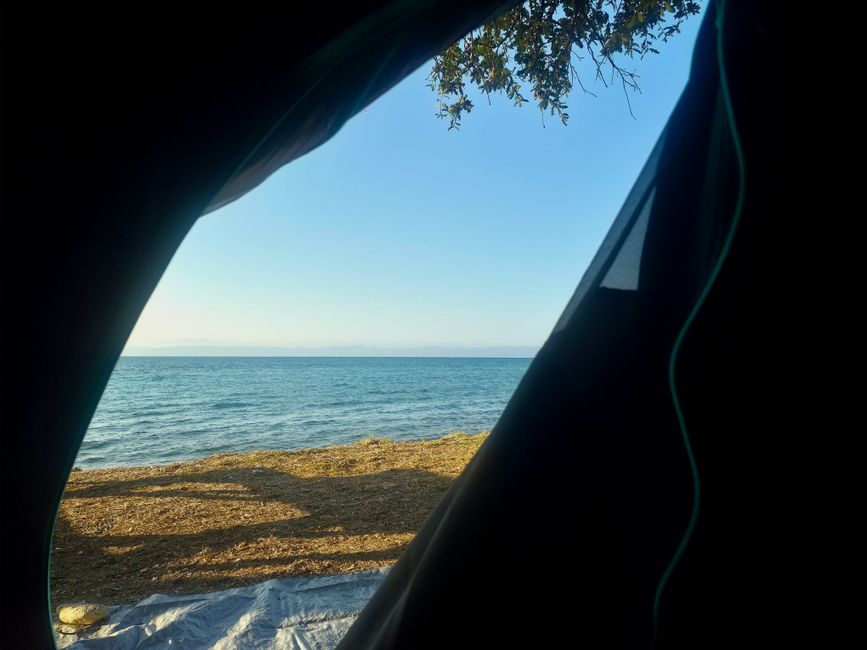 Camping sauvage littoral : ce que la loi autorise vraiment