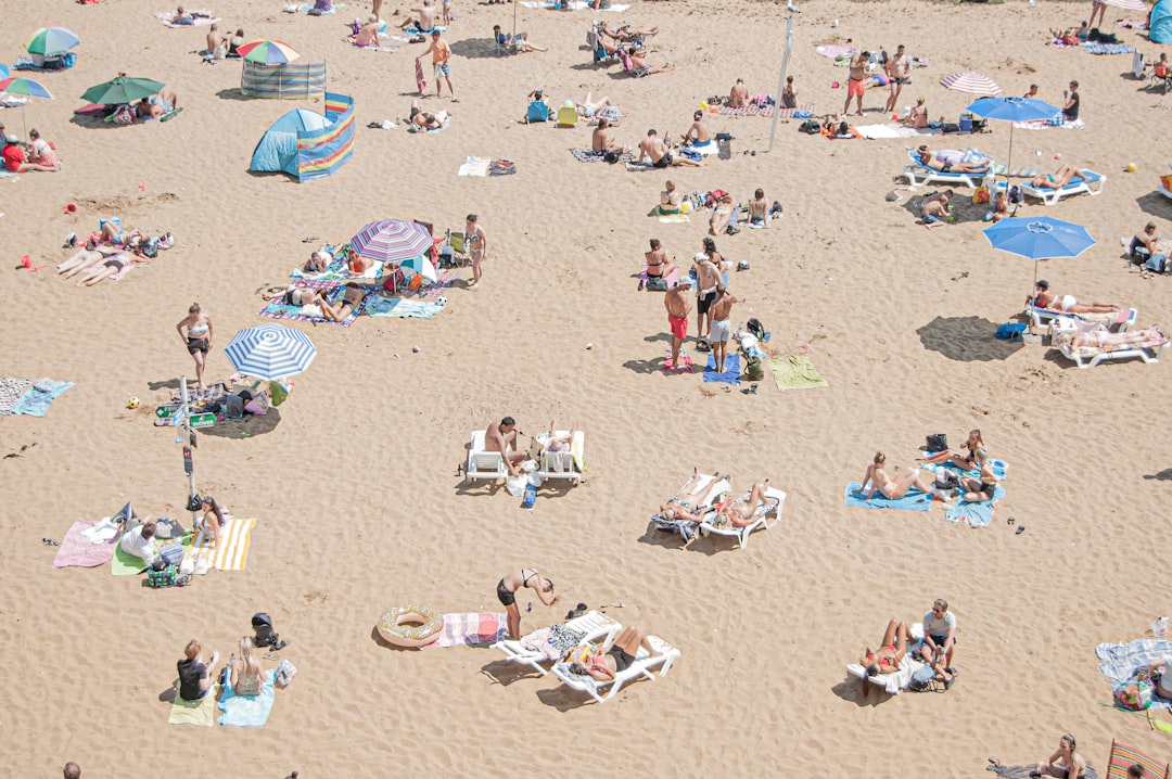 Serviette de plage : choisir sa matière