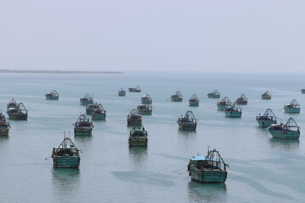 Nice : les pêcheurs bloquent le port face au carburant