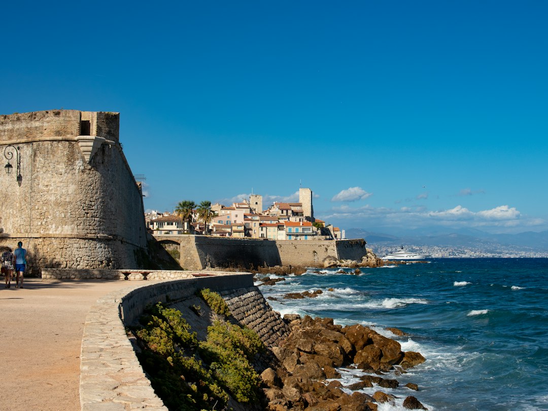 Antibes, les coulisses des grands événements méditerranéens