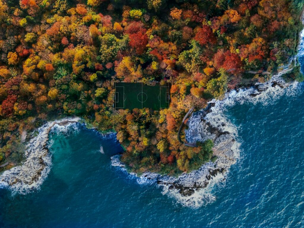 Automne au littoral : s&rsquo;équiper pour une autre saison