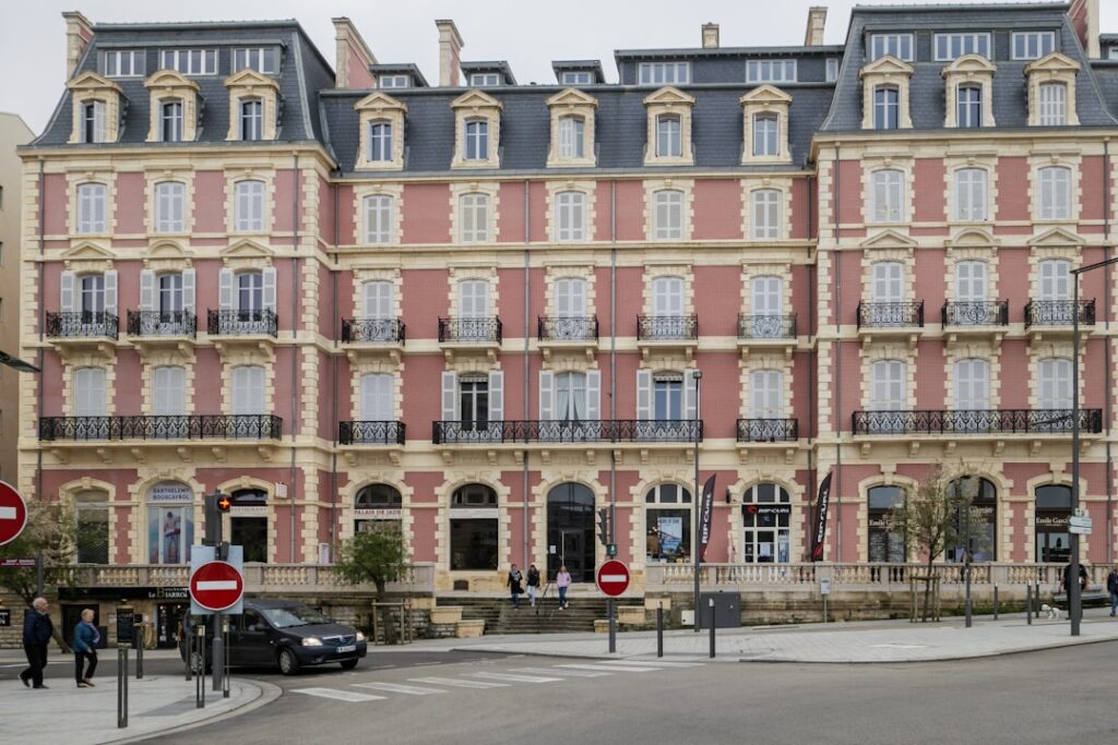 Hébergement et restauration à Biarritz : mode d’emploi