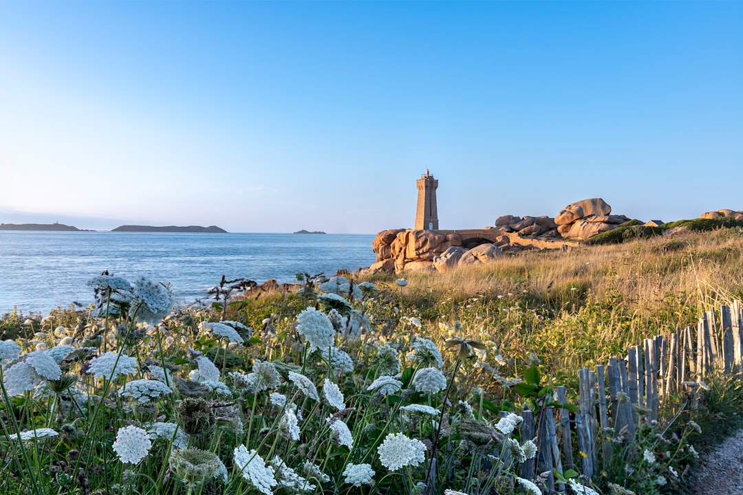 Perros-Guirec, géologie et littoral breton