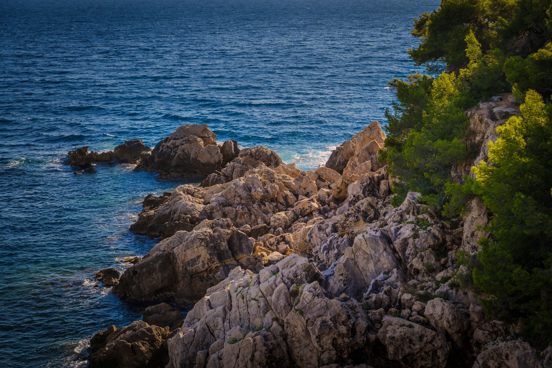 Septembre finissant : la Côte d&rsquo;Azur se refroidit