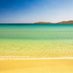 Plages de Méditerranée : ce qui distingue les vraiment belles des très fréquentées