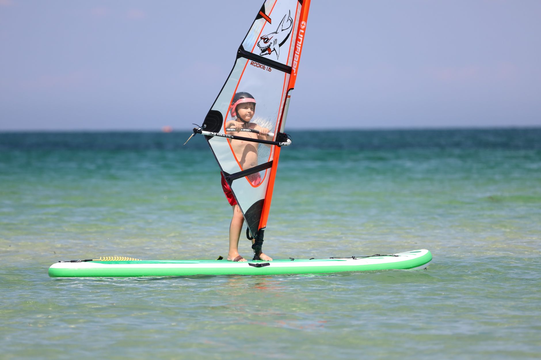 Sports nautiques pour enfants : âge, encadrement et sécurité