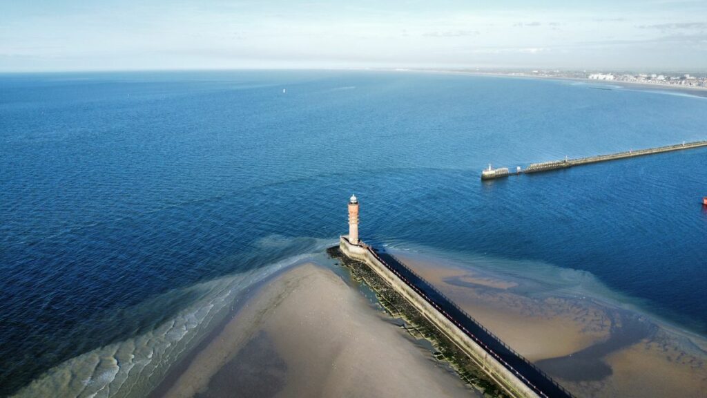Plage préférée des Français 2026 : les huit finalistes et comment voter