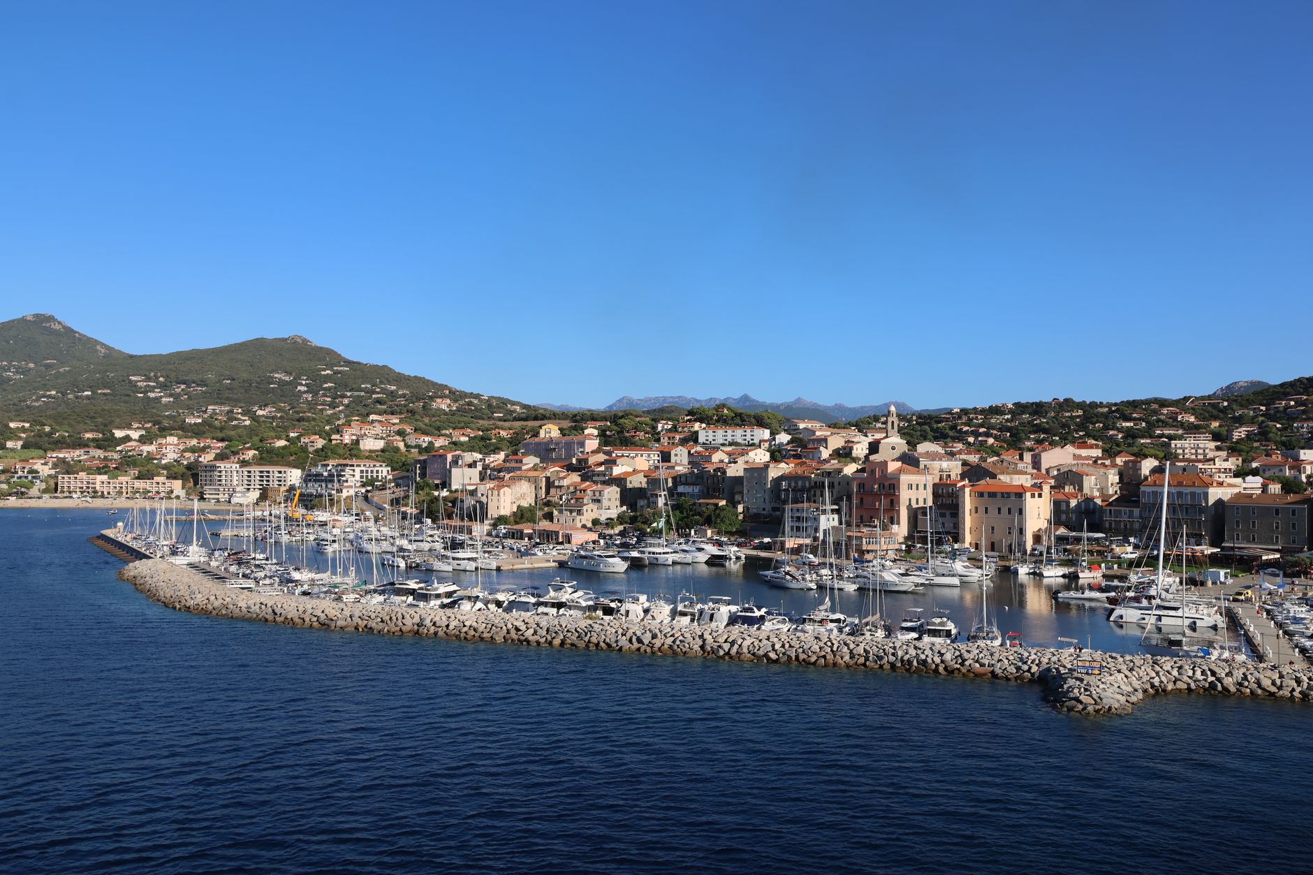 Saint-Raphaël et Fréjus rénovent leur Promenade des Bains